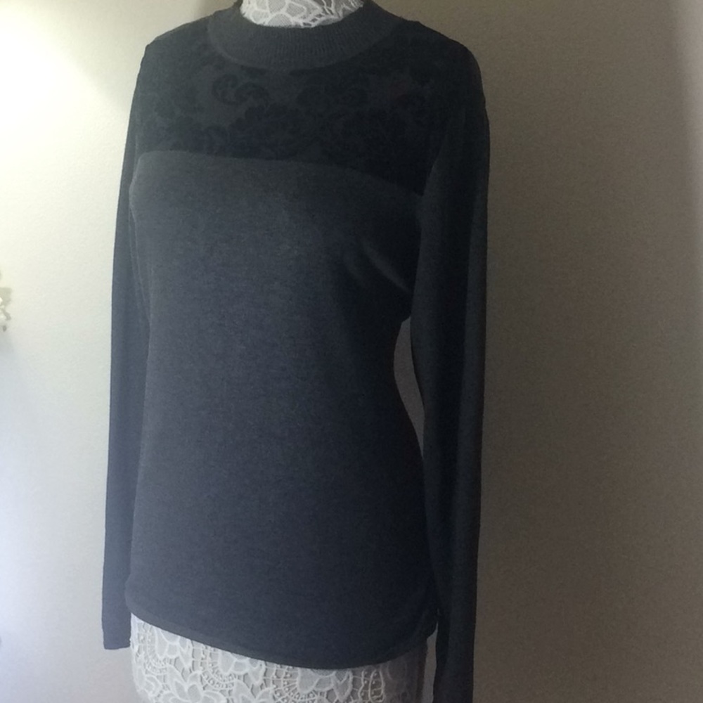 Carolyn Taylor Charcoal Top
